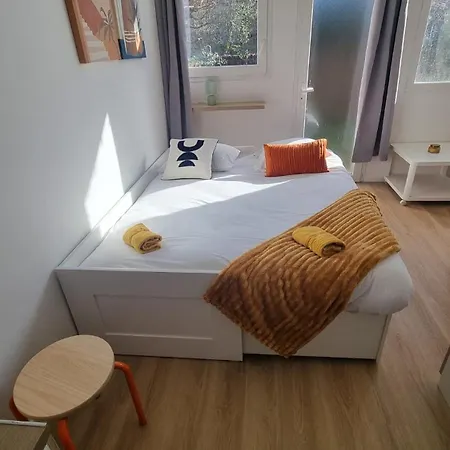 Gauche Calme Proche Gare Climatisation Apartman Bordeaux